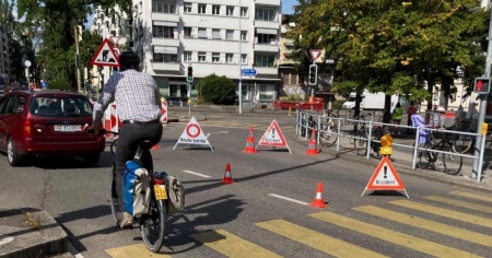 Investito da un camion, morto un ciclista