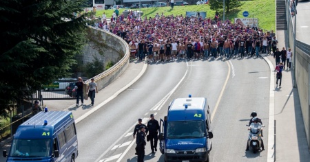 Traffico in tilt a causa del corteo dei tifosi del Basilea