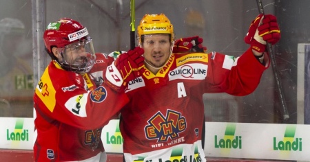 Il Bienne piega anche il Davos, il Losanna si scioglie a Rapperswil