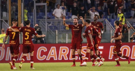 El Shaarawy fa esplodere di gioia l'Olimpico al 91'