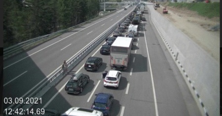 Chiuso il tunnel del San Gottardo a causa di un veicolo in avaria