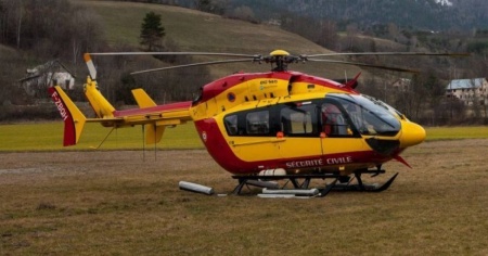 Un elicottero della Protezione civile è precipitato nel dipartimento dell'Isère, un morto