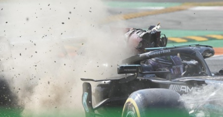 Verstappen non ci sta: «Tutto corretto»