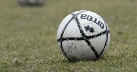 Follia in Portogallo: maxi rissa e spari della polizia... in campo