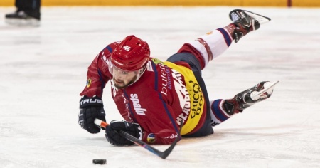Rockets battuti 8-5 a La Chaux-de-Fonds