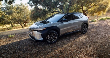 bZ4X, il primo suv elettrico Toyota