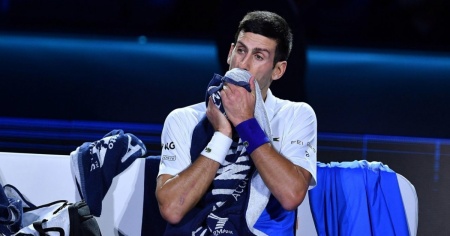 Djokovic fuori dagli Australian Open? Si decide