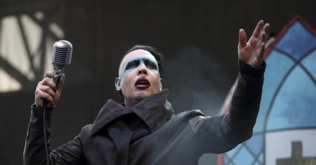 Raid della polizia a casa di Marilyn Manson