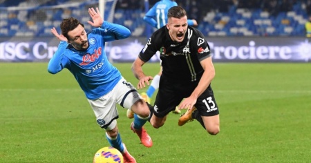 Il Napoli affonda, il Milan si rialza