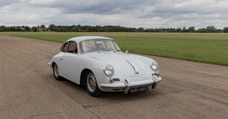 Motore elettrico (ma con cambio manuale) per la Porsche 356C