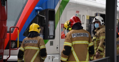 Principio d'incendio, evacuato un treno passeggeri