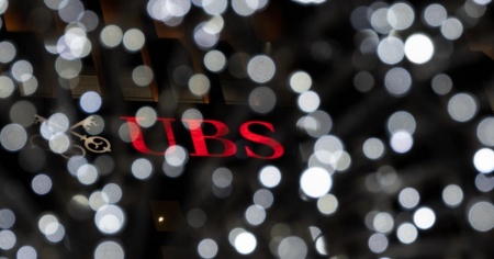 UBS lascia l'India