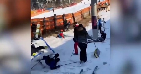 Sfiorata la tragedia in una stazione sciistica coreana