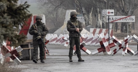 Gli Usa inviano 90 tonnellate di aiuti militari all'Ucraina, la Germania manderà un ospedale da campo