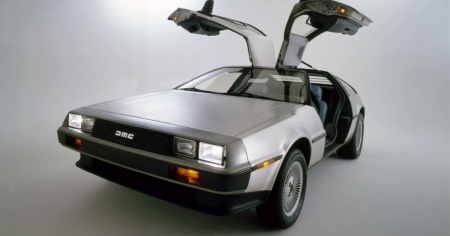 Riecco la DeLorean: ora è elettrica