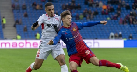 Pirotecnico 3-3 fra Basilea e Sion