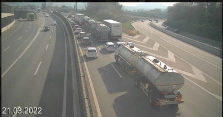 Incidente sull'A2, disagi al traffico