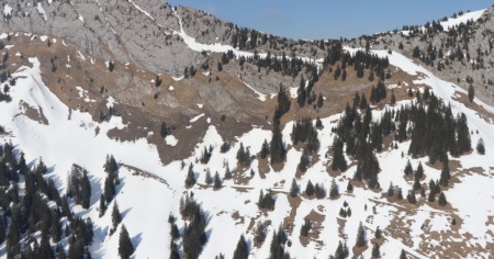 Incidente in montagna, escursionista ferito gravemente