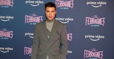 Fedez all'inizio del suo «percorso»: «Domani per me sarà una giornata importante»