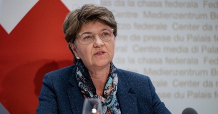 «La Svizzera non ha rinunciato alla neutralità»