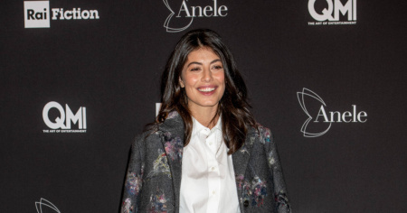 Alessandra Mastronardi: «Ciao Ross, ma io resto a Londra»