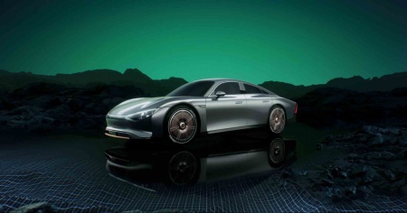 Leggera ed efficiente: la Mercedes EQXX diventa realtà