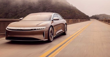 La Lucid Air arriva in Svizzera