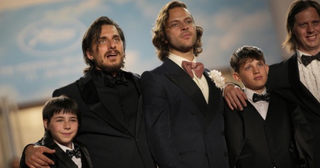 Alessandro Borghi e Luca Marinelli, a Cannes l’inedita “uscita a quattro”