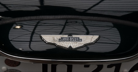 Aston Martin, futuro elettrico con Mercedes