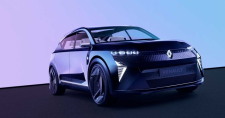 Scenic Vision, il concept elettrico ibrido di Renault