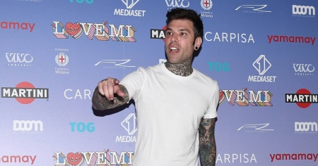 Fedez, la mossa estrema per parlare di cancro