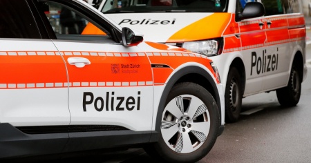 Frenata di emergenza, undici bambini feriti su un bus