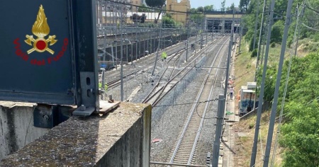 Incidente sulla linea ad alta velocità Torino-Napoli