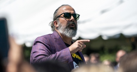 «La stretta sulle armi non basta»