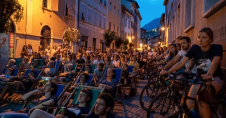 Il cinema che funziona a pedali