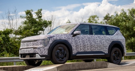 Kia mostra un po’ di EV9