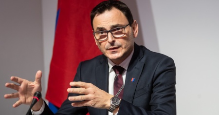 Fra distanze, restrizioni e mascherine: quanto ha pesato la pandemia sui giovani ticinesi