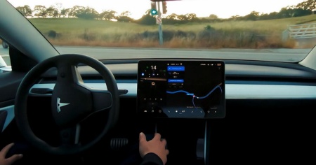 Tesla, il Full Self Driving entro la fine dell’anno