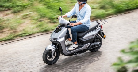 Yadea T9L: quando il battery swap avviene senza stazione