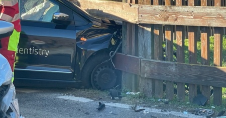 Scontro fra due Volkswagen, un ferito