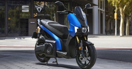 MO’ 125 Performance, e-scooter da record
