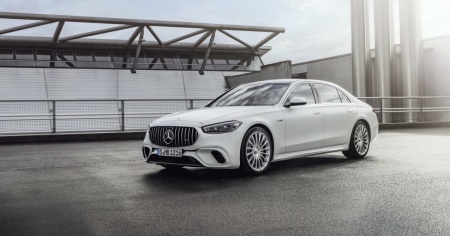 S 63 E Performance, l’ultimo “mostro” Mercedes-AMG
