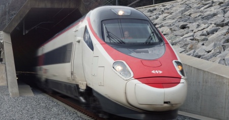 Le FFS preparano la flotta Astoro per altri 15 anni di esercizio