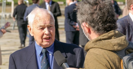 La Germania piange l'ultimo primo ministro comunista della Ddr