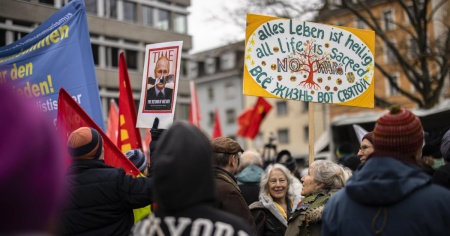 «Contro l'imperialismo», si manifesta a Zurigo
