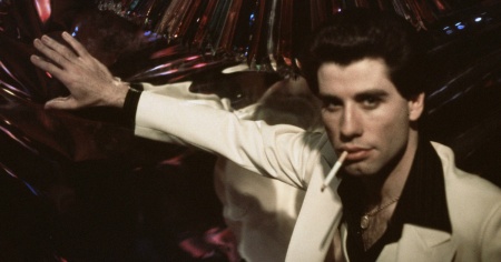 Paga 260mila dollari per l'abito di John Travolta