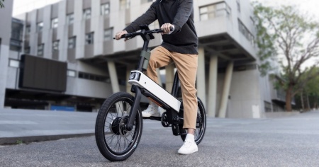 Acer lancia ebii, la sua smartbike