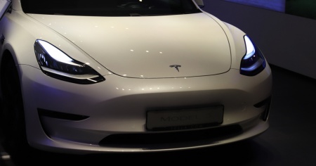 Tre nuovi progetti per Tesla