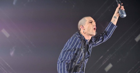 Maneskin: Damiano (di nuovo) nudo sul web, la frecciata di Lazza