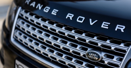 Range Rover Sport SV in arrivo il 31 maggio